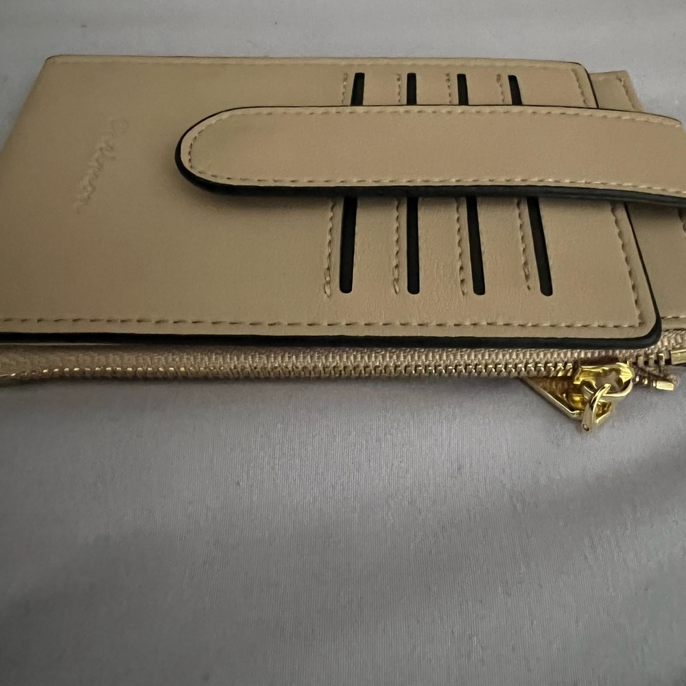 Wallet - Picture 4 of 6